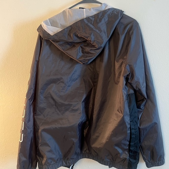 Spyder Windbreaker - Picture 3 of 3